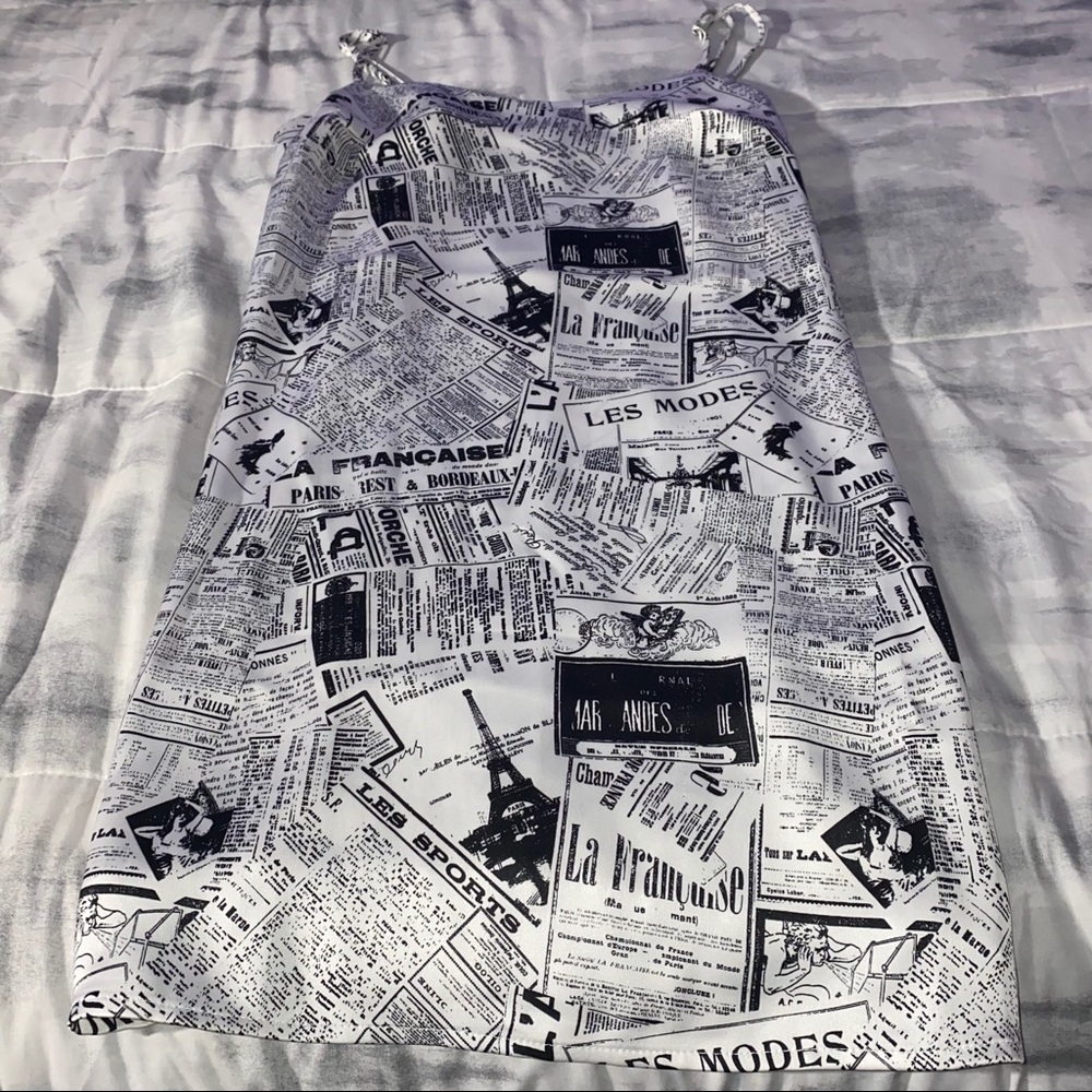 🖤 Satin Newspaper Print Dress 🤍